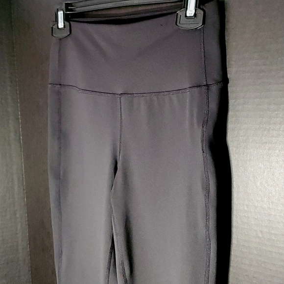 NWOT Lole 24" Solid Black Fitted Leggings - Size Small - Picture 4 of 16